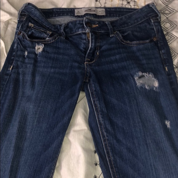 Jeans - Picture 2 of 3